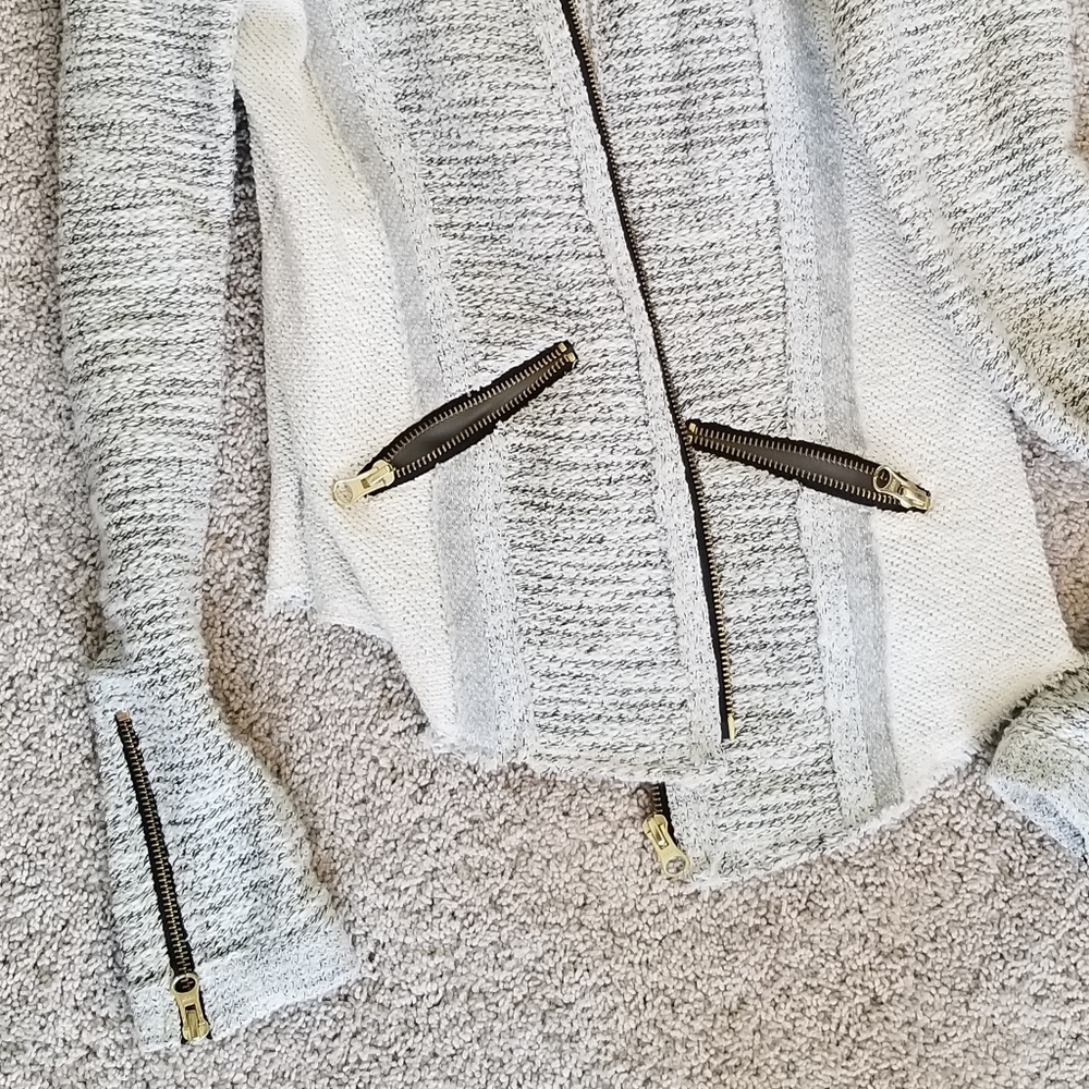 jacket - Picture 2 of 6